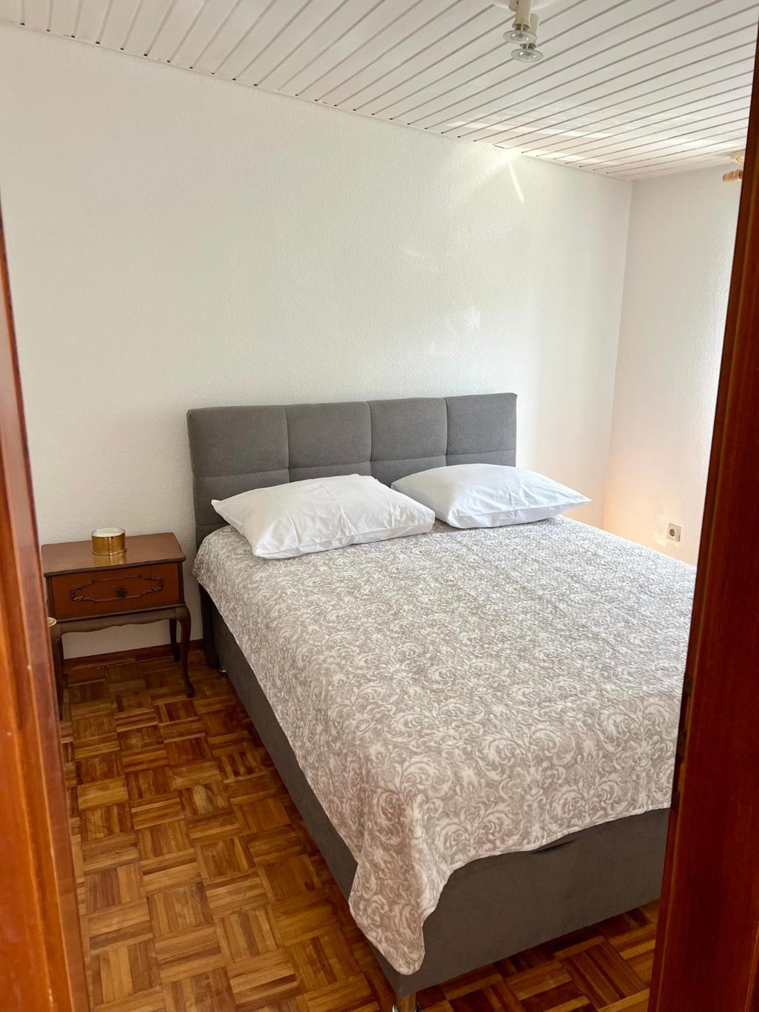 Apartment Jole Ražanj エクステリア 写真