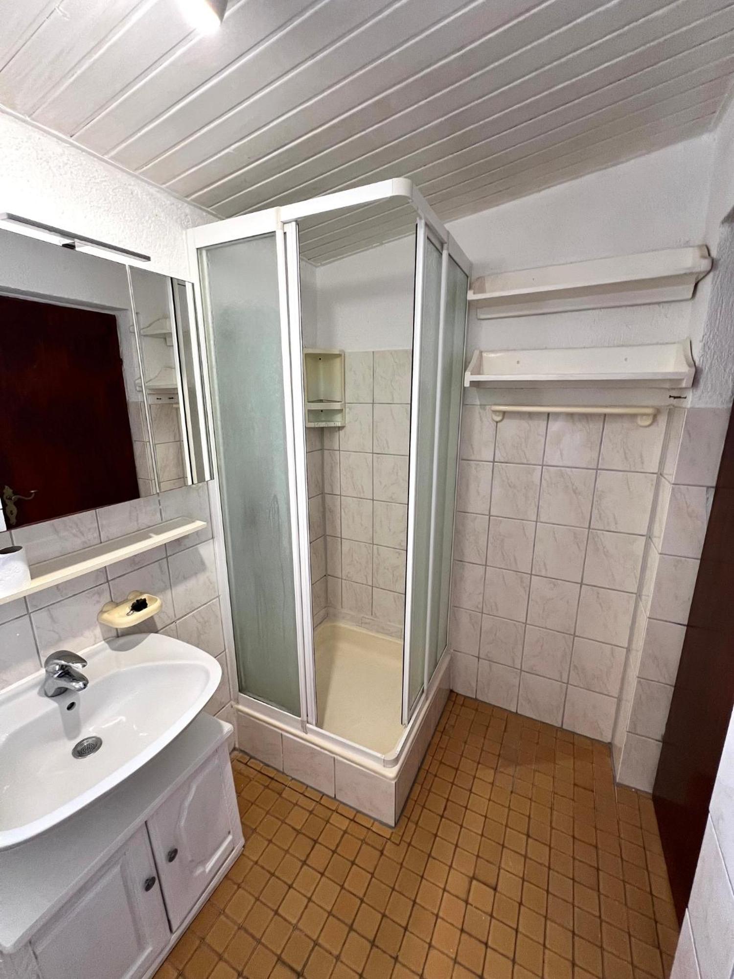 Apartment Jole Ražanj エクステリア 写真