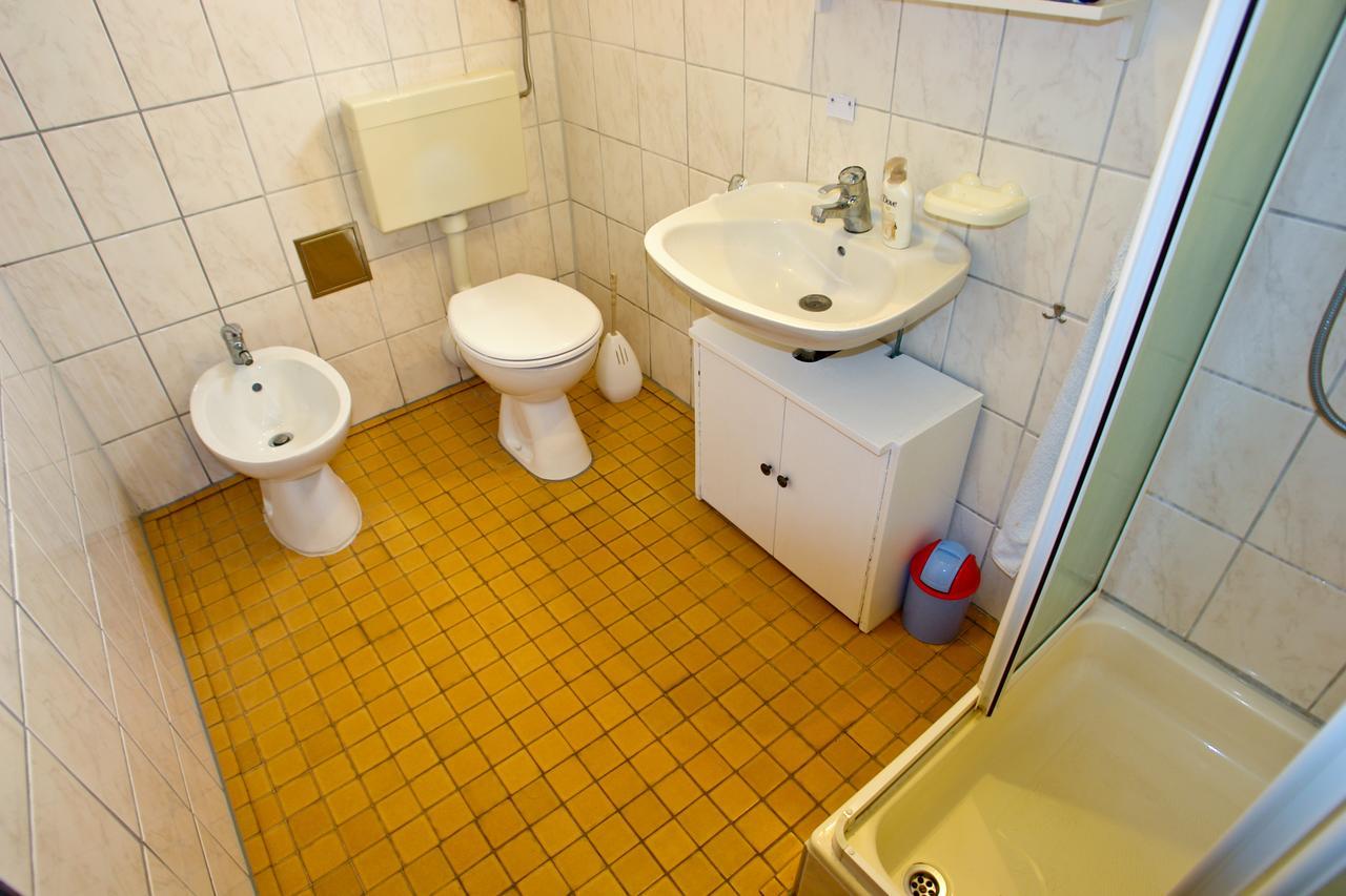 Apartment Jole Ražanj エクステリア 写真